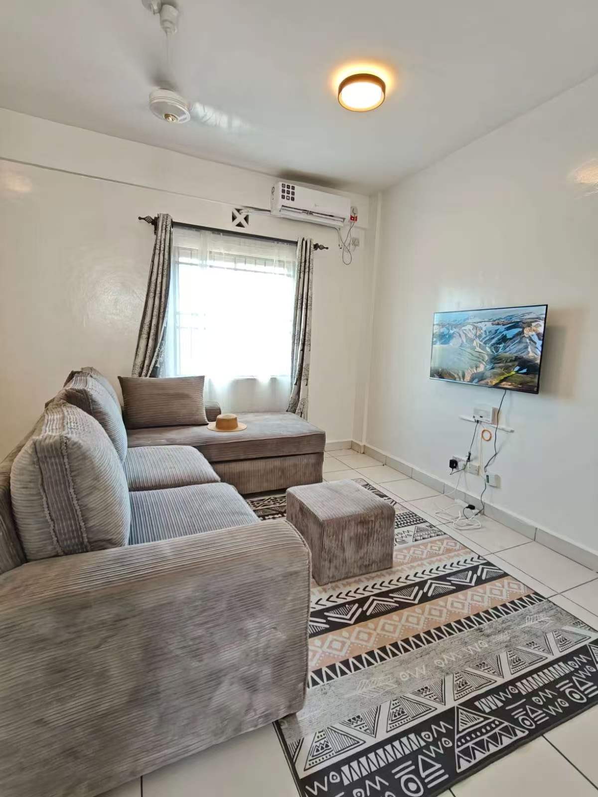 Mombasa Town Two-Bedroom Near CBD Buxton Point sitting room